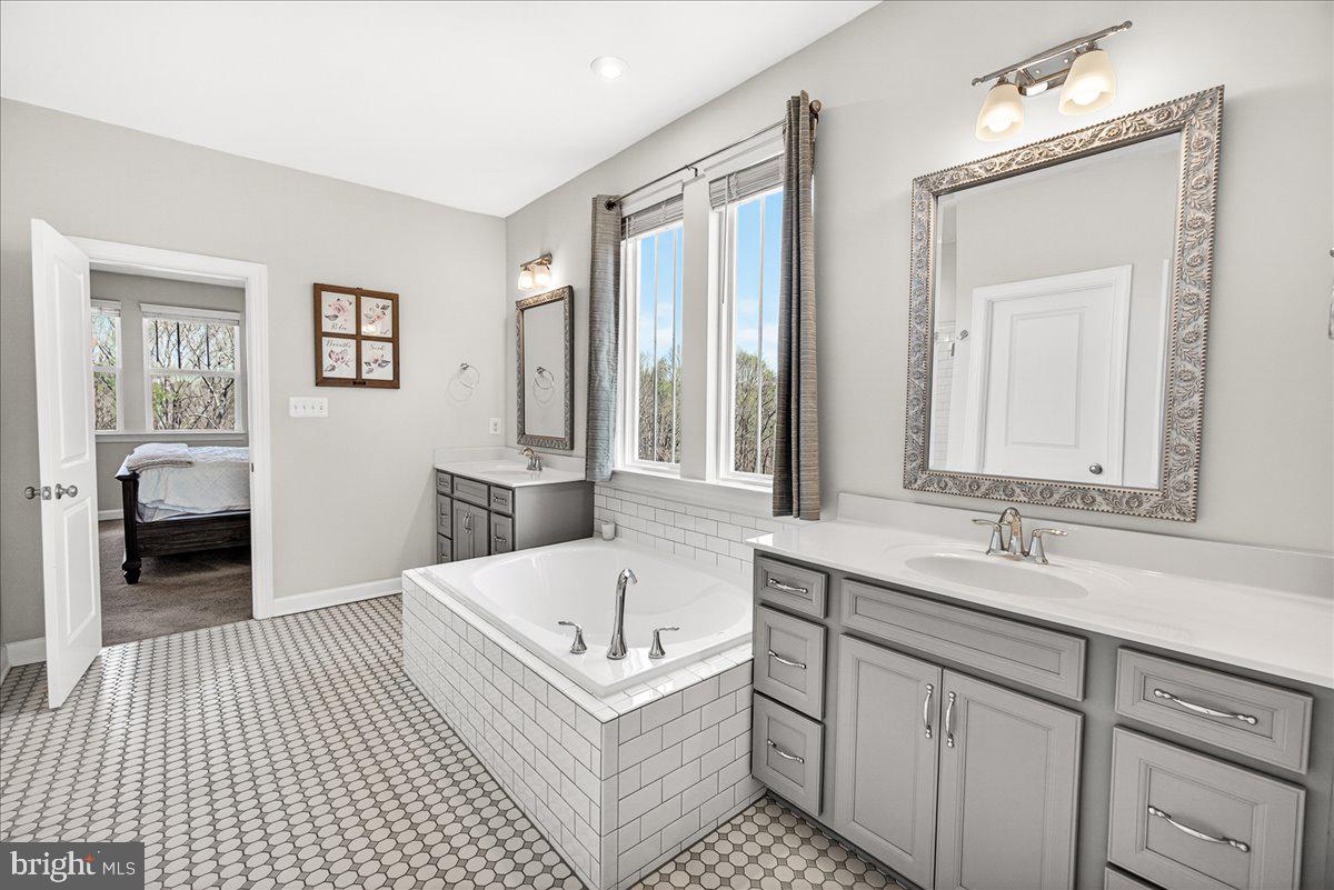 GLADHILL ESTATES - Residential