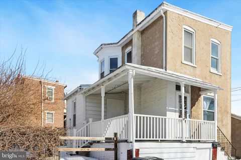 24 E 5TH STREET REAR POTTSTOWN PA 19464