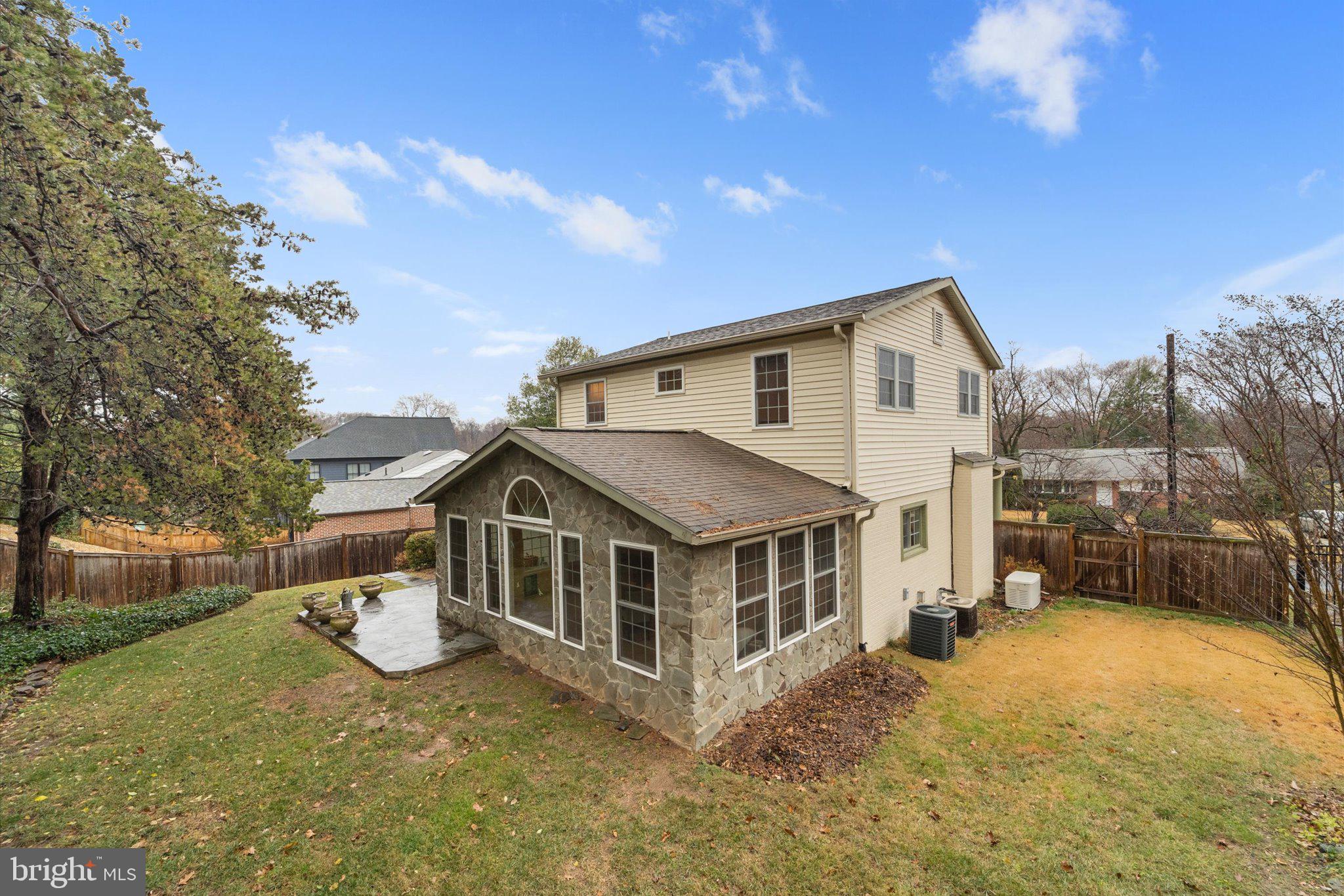 PARKVIEW - Residential