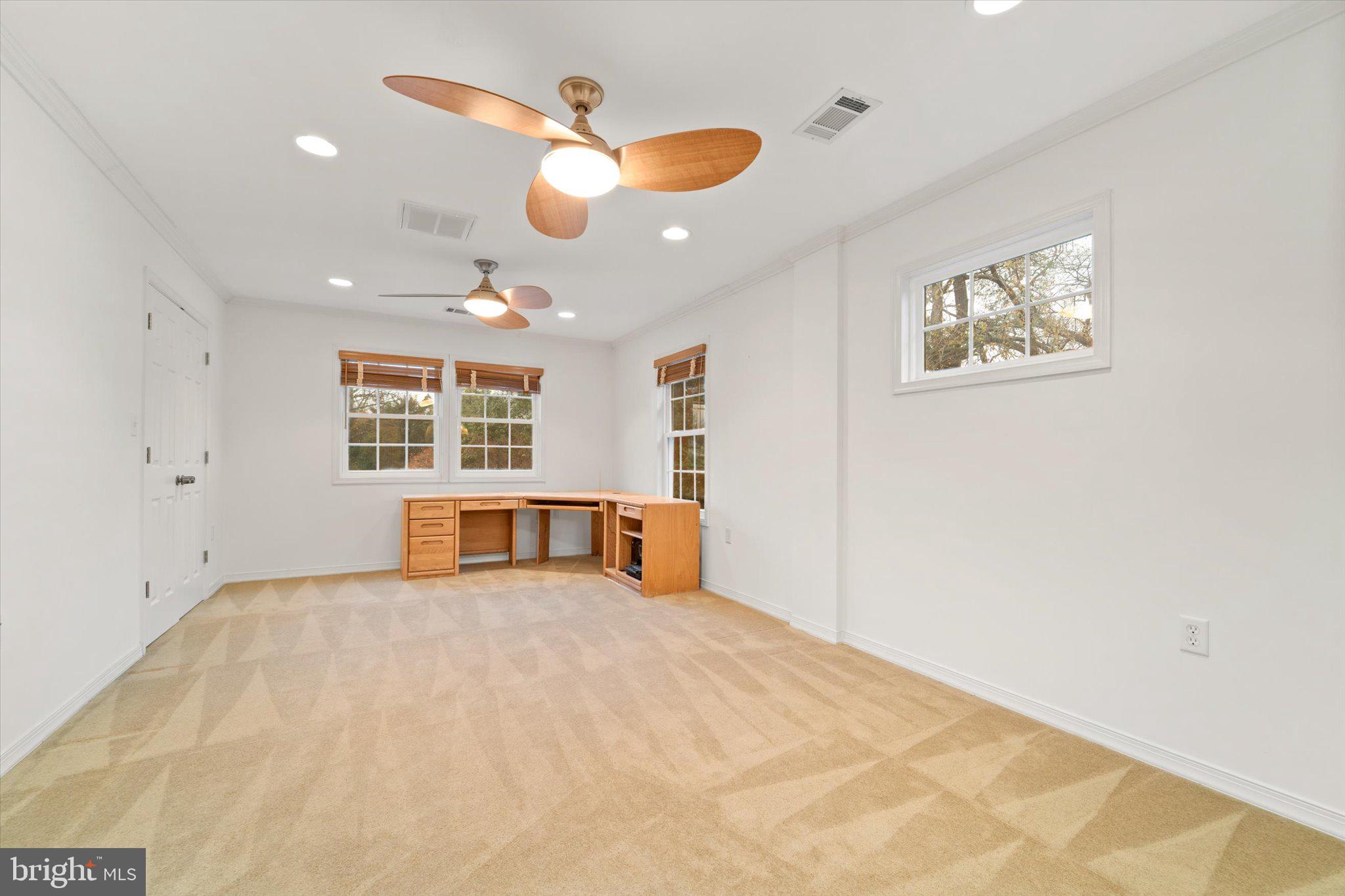 PARKVIEW - Residential