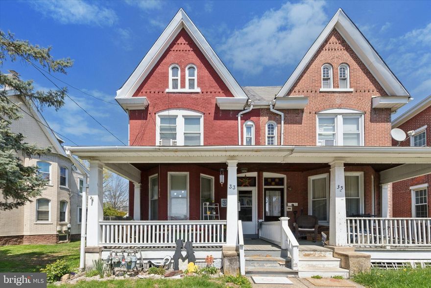 Solid Duplex in the heart of Lansdale , walking distance to shopping , transportation, pools and schools .
Tenants pay heat and electric .
Property is under rented and offers a good solid opportunity