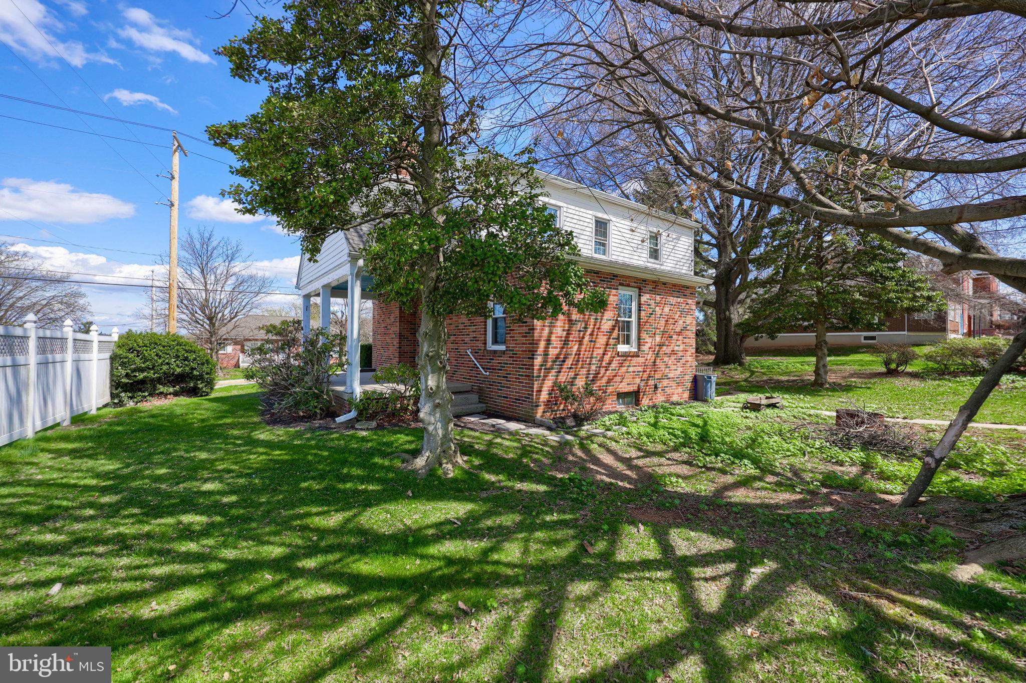 DALLASTOWN BORO - Residential