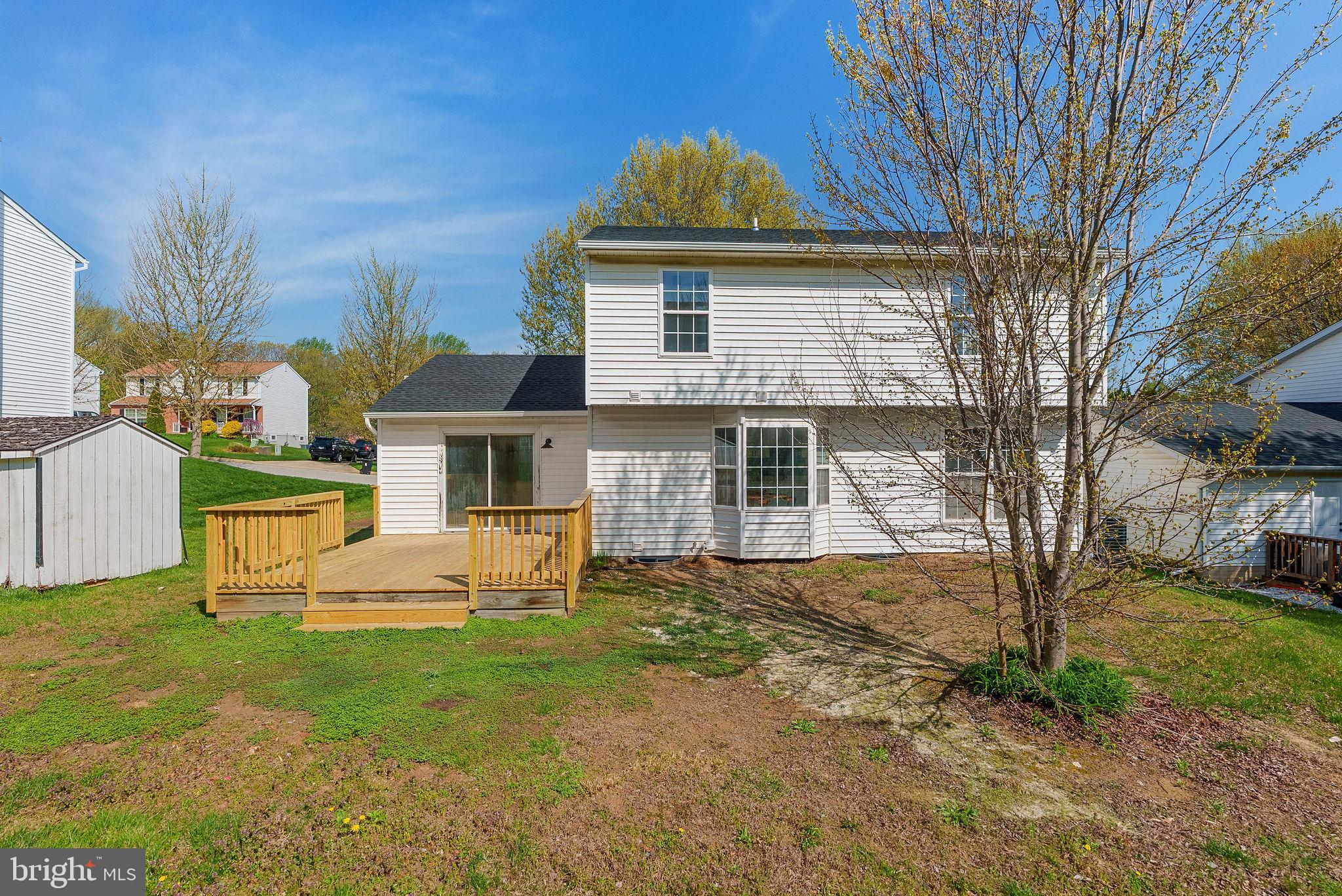 ROBERTS FIELD - Residential