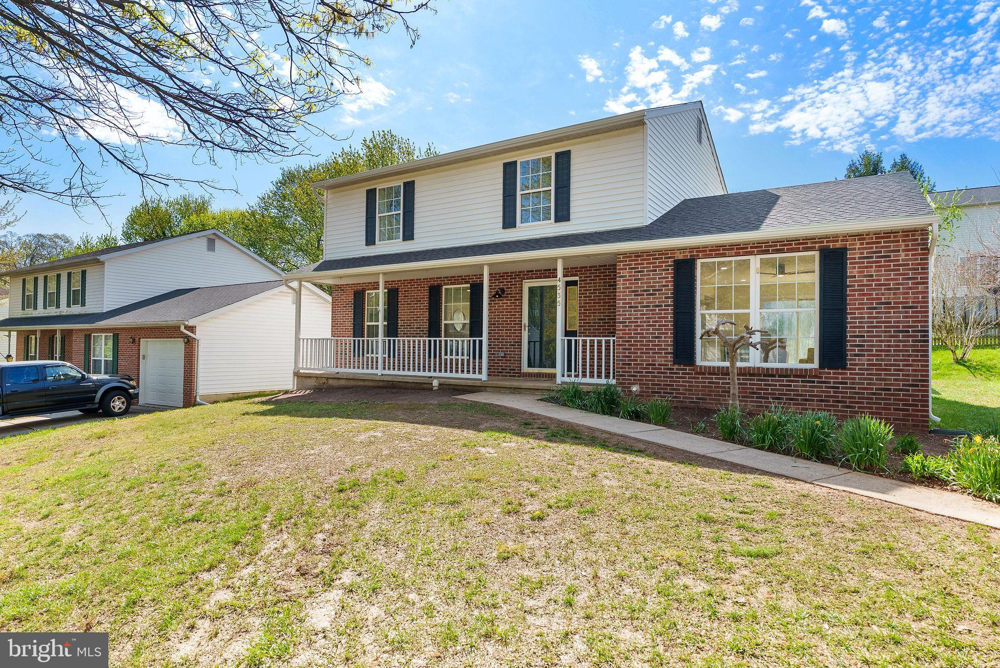 ROBERTS FIELD - Residential