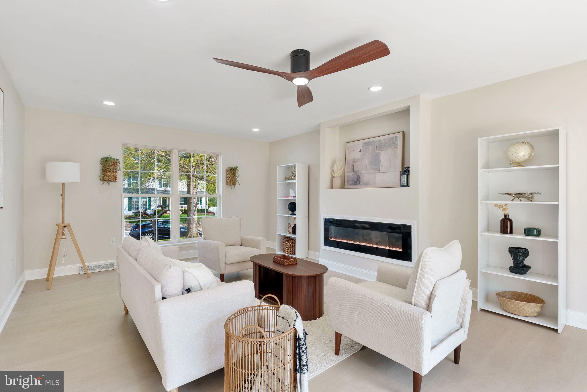 ROBERTS FIELD - Residential