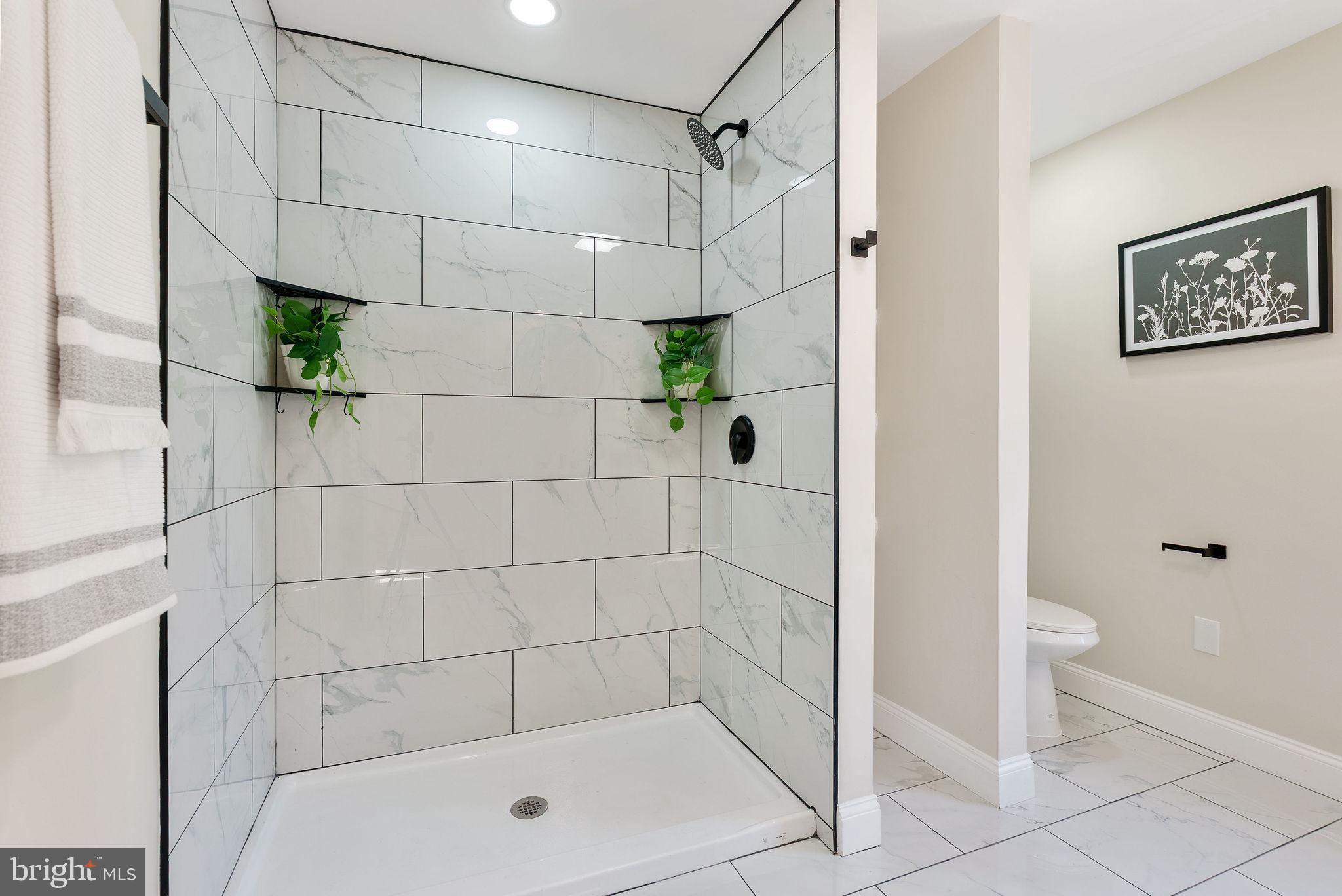 ROBERTS FIELD - Residential