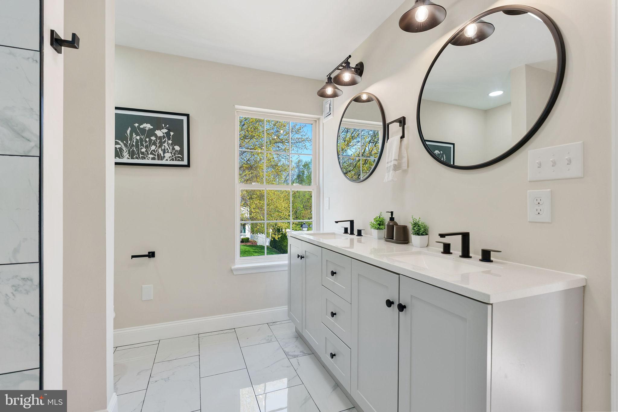 ROBERTS FIELD - Residential