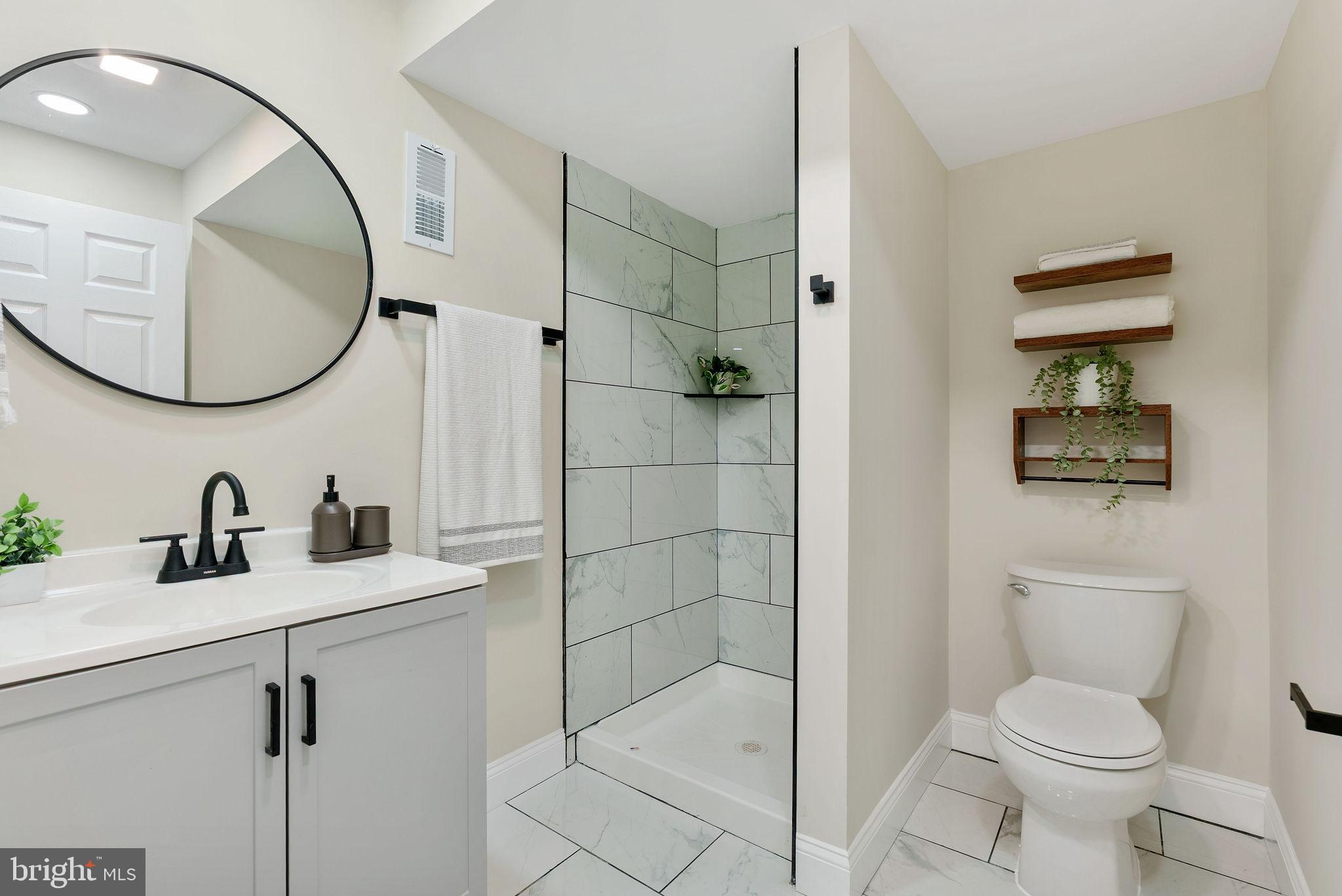 ROBERTS FIELD - Residential