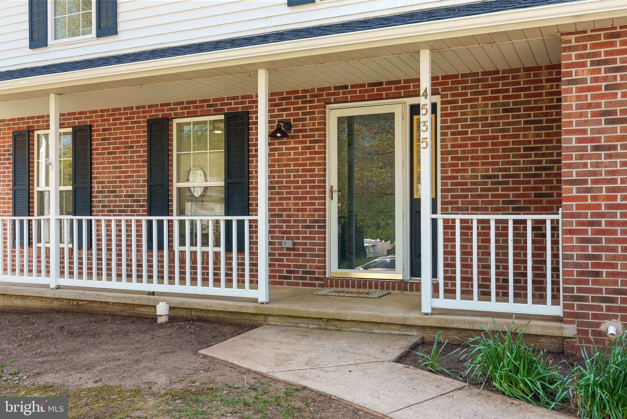 ROBERTS FIELD - Residential