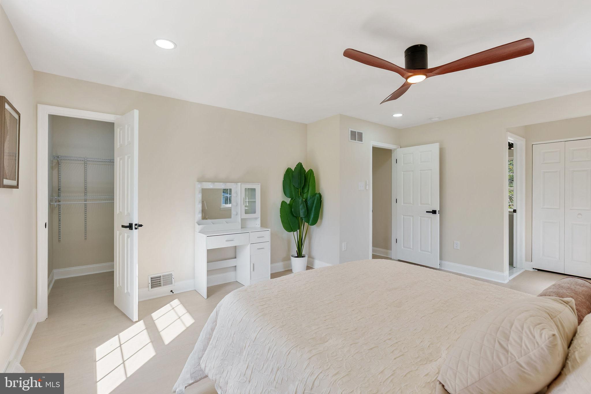 ROBERTS FIELD - Residential