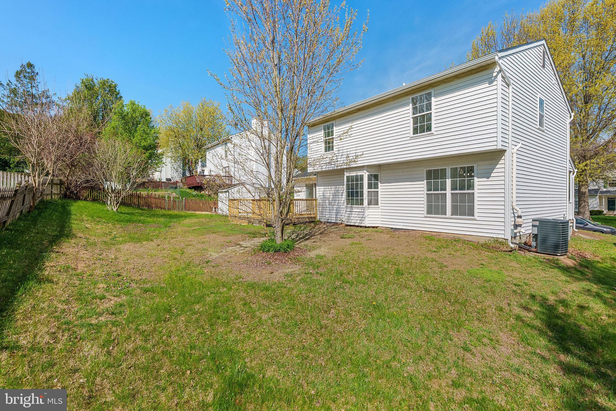 ROBERTS FIELD - Residential