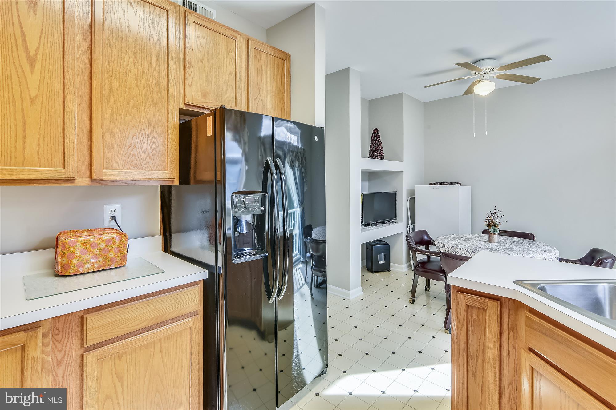 BROADLANDS - Residential