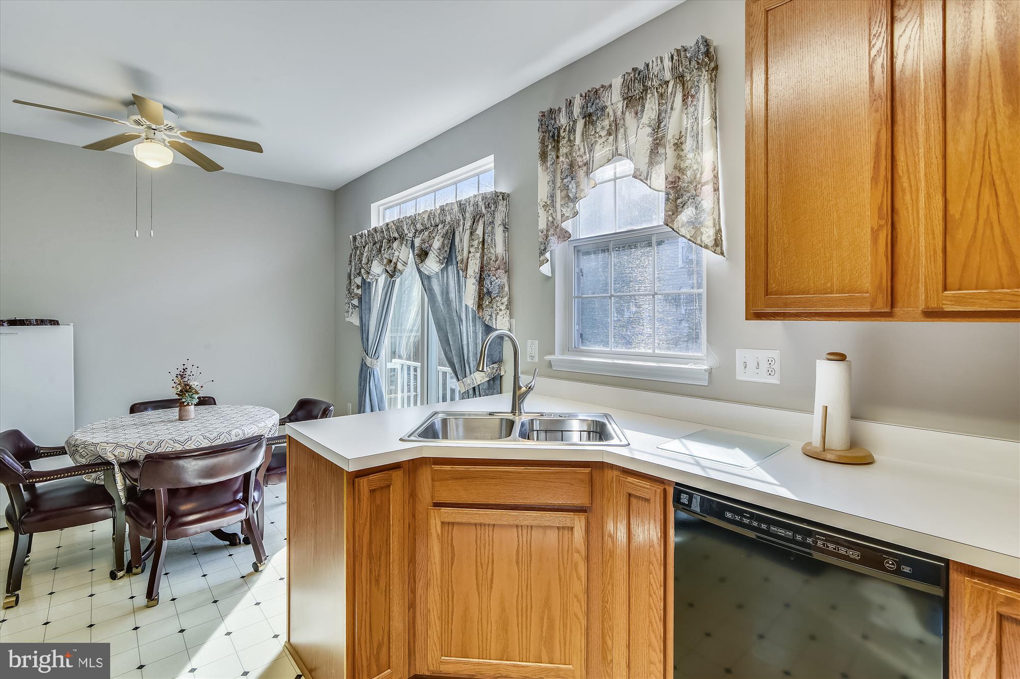 BROADLANDS - Residential