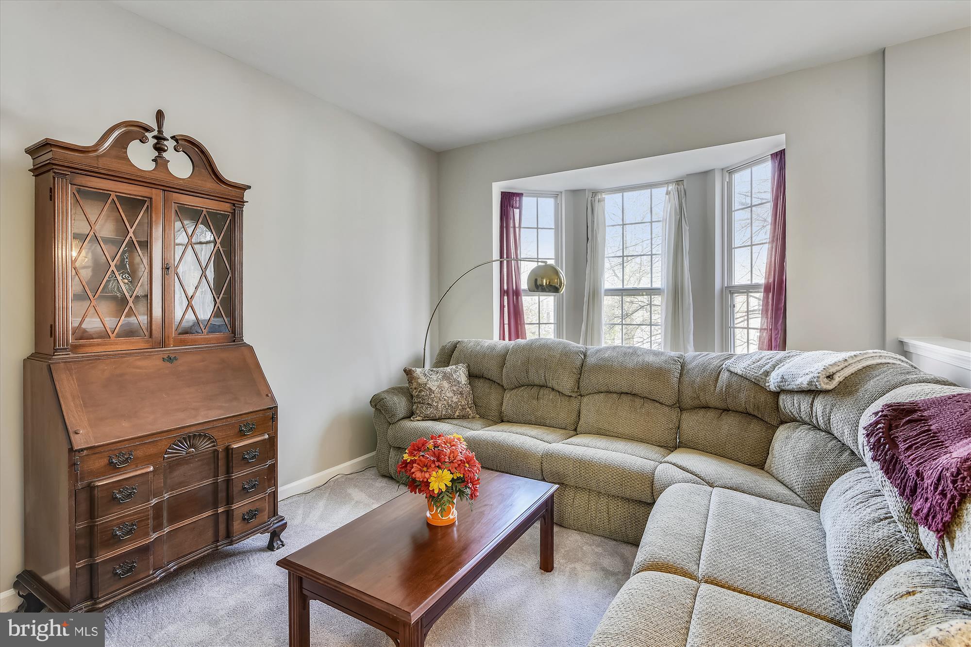 BROADLANDS - Residential