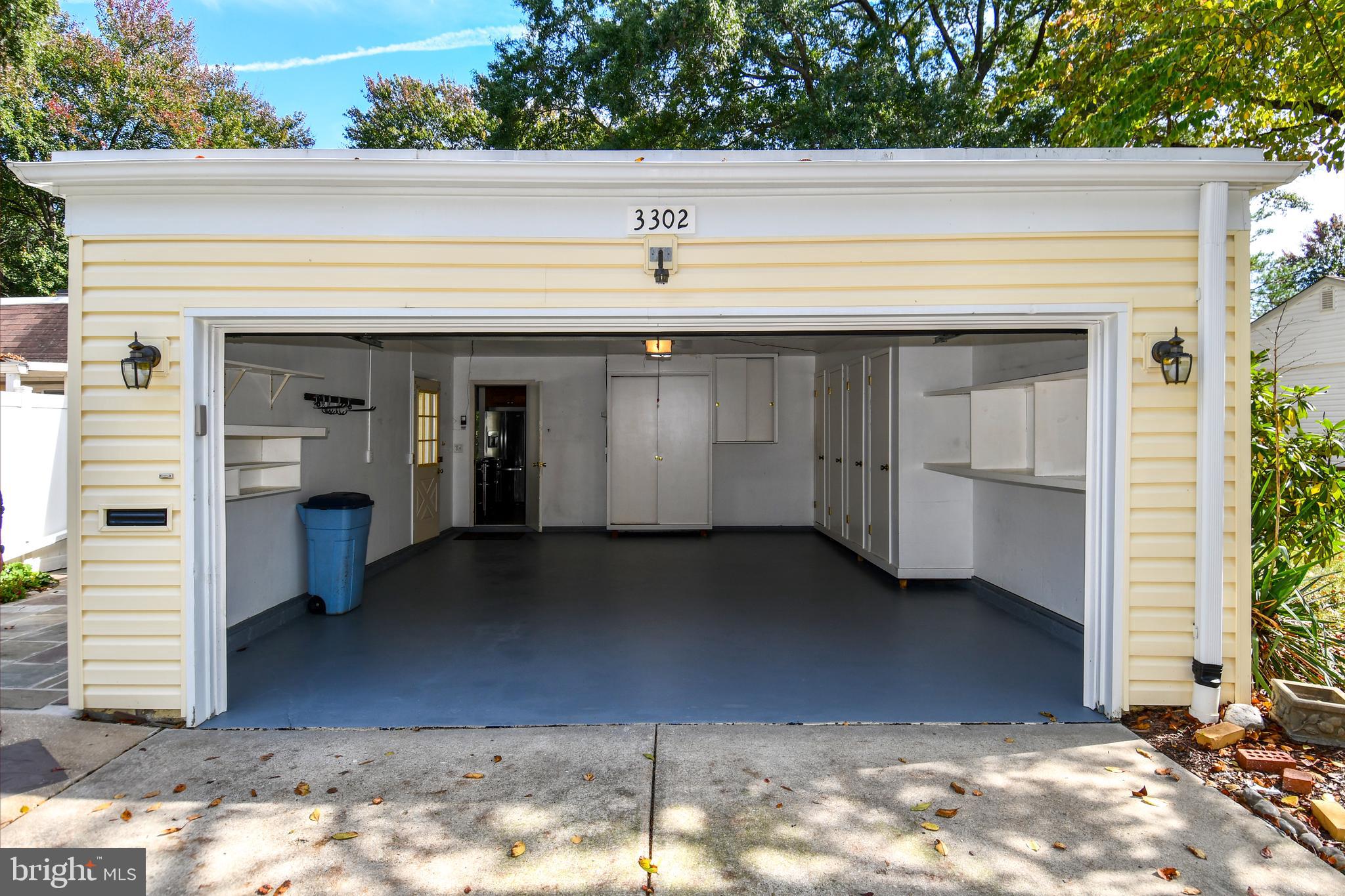3302 DENSMORE COURT 204-B