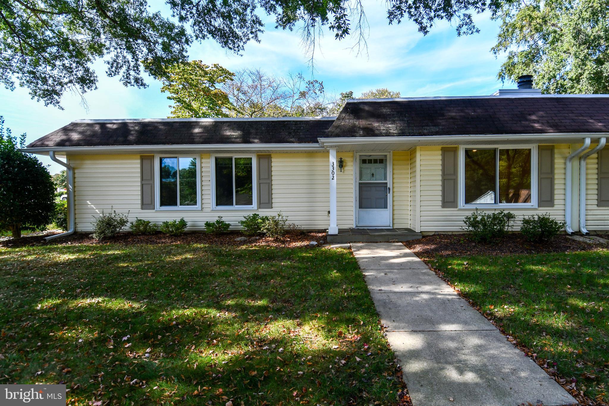 3302 DENSMORE COURT 204-B
