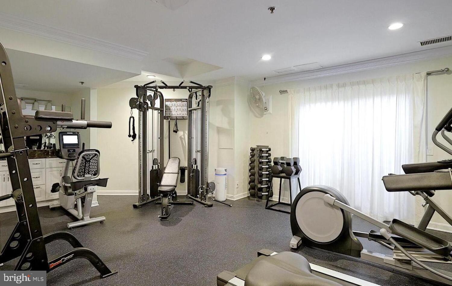 ARLINGTON - Residential