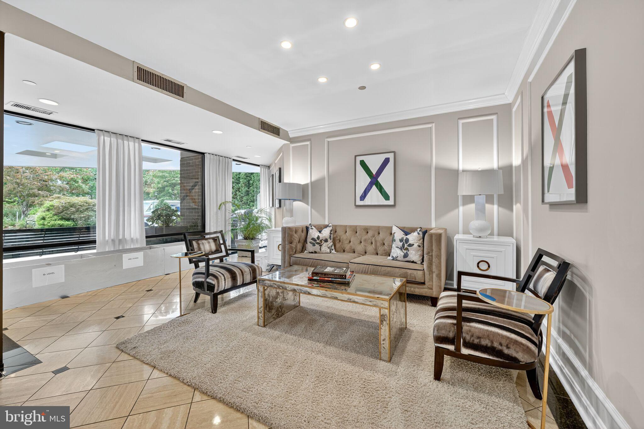 ARLINGTON - Residential