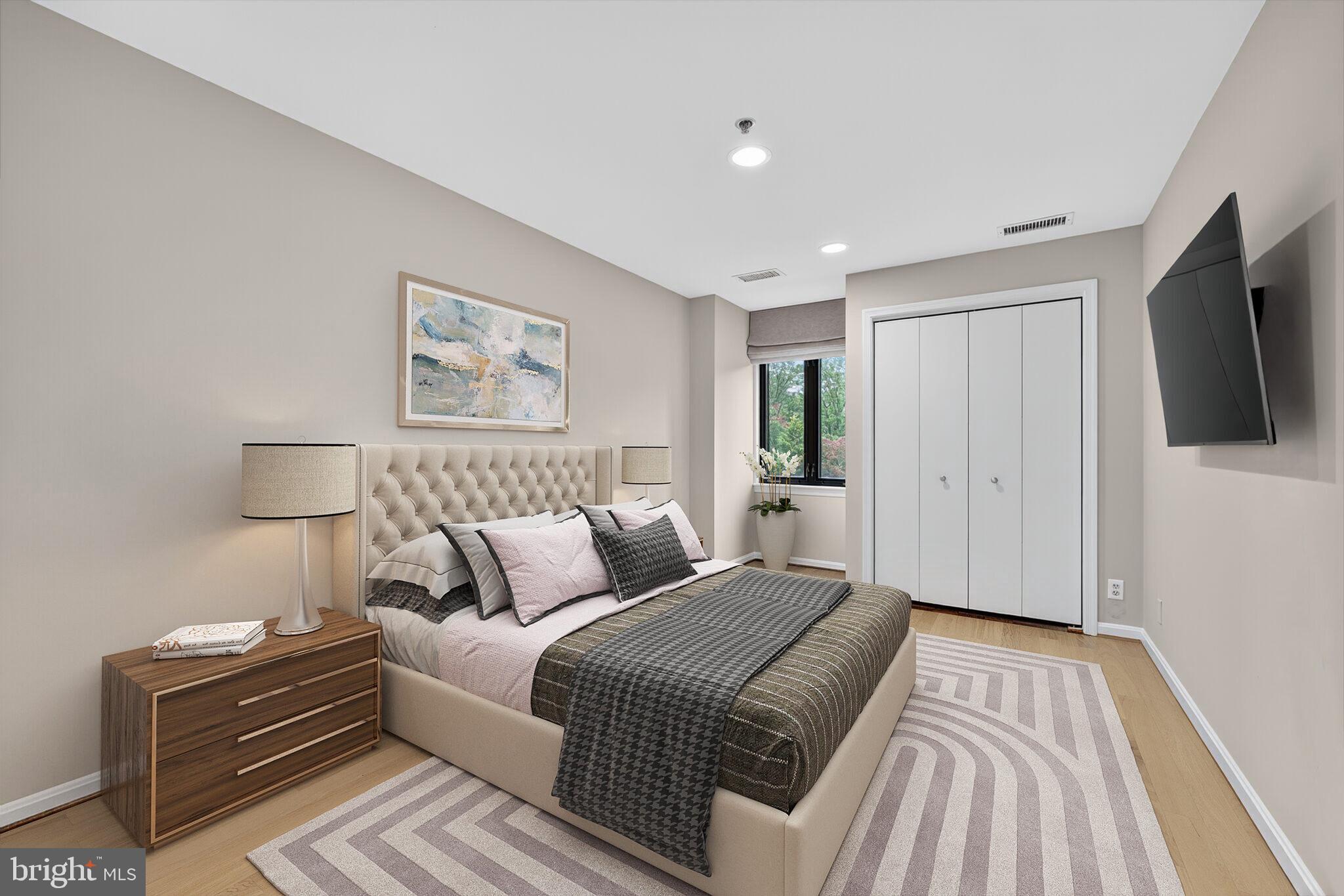 ARLINGTON - Residential