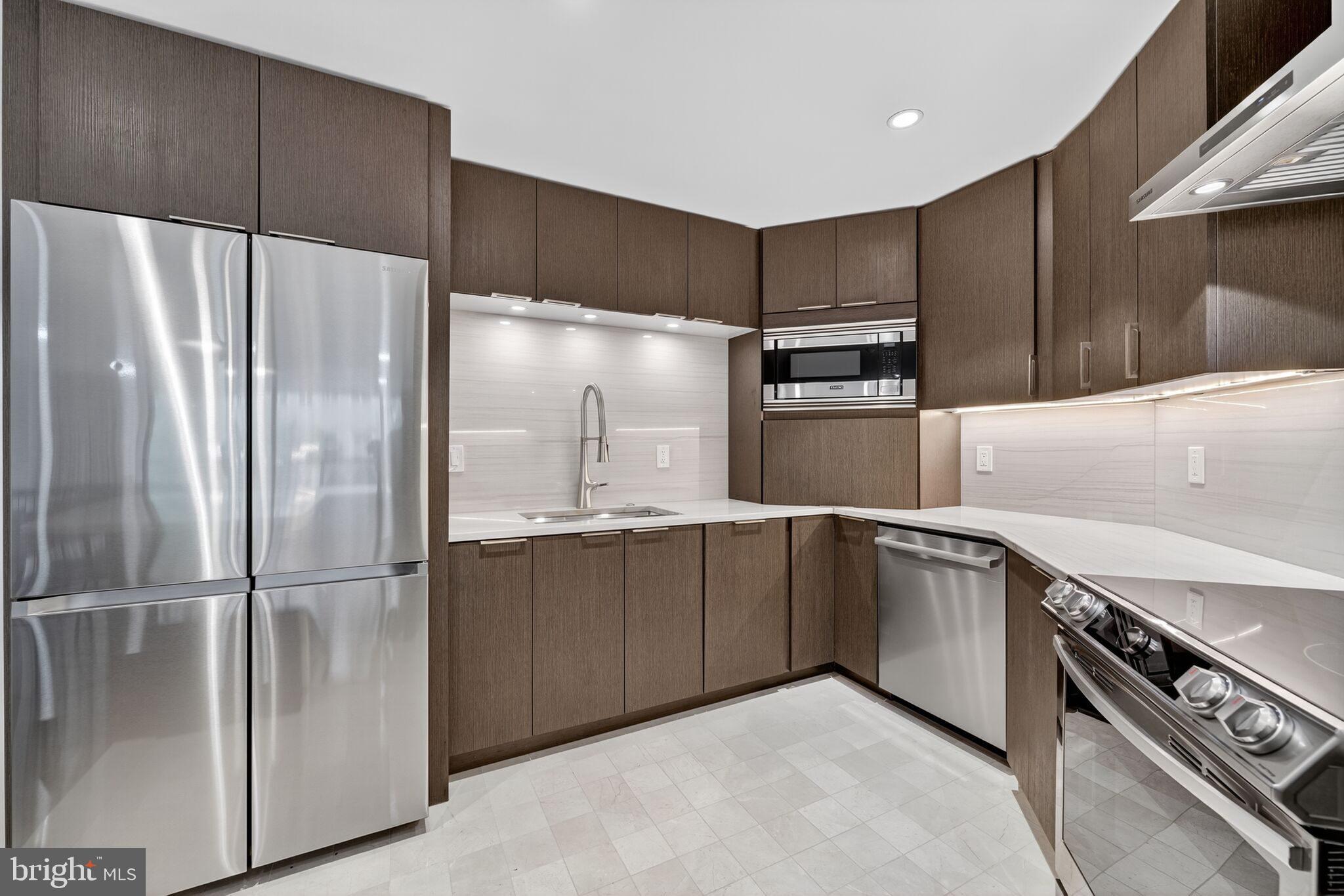 ARLINGTON - Residential