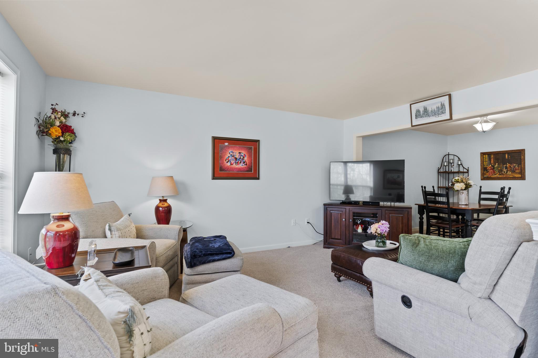 CROSS CREEK - Residential Lease