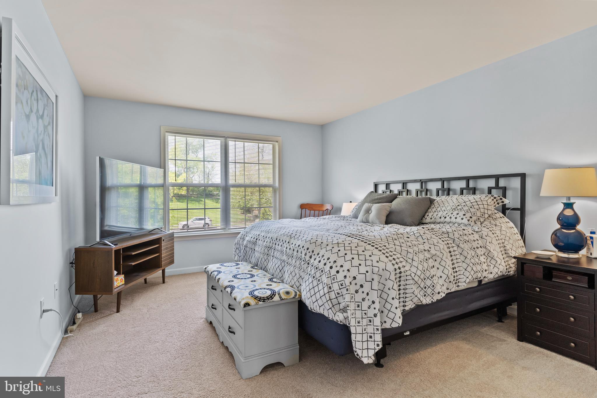 CROSS CREEK - Residential Lease