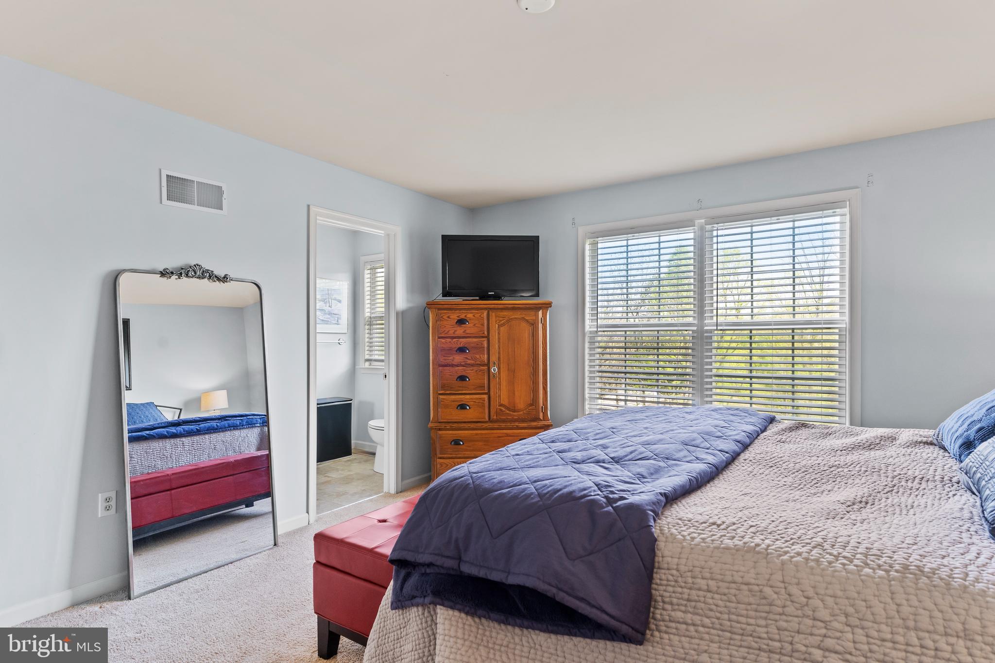 CROSS CREEK - Residential Lease