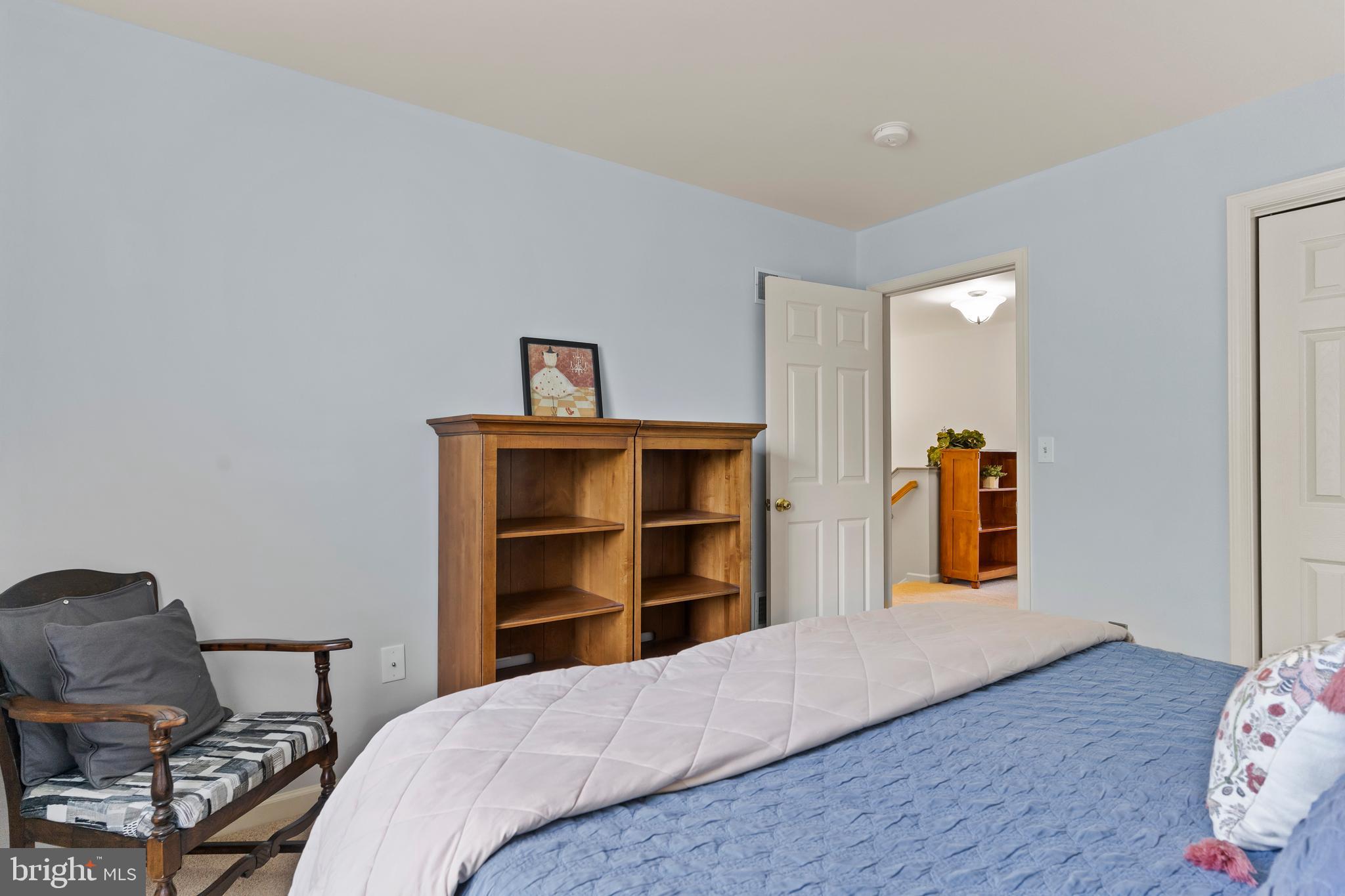 CROSS CREEK - Residential Lease