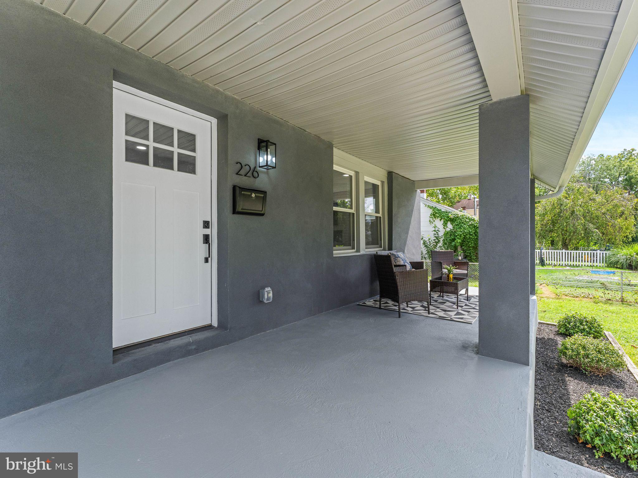 226 S MAPLE AVENUE
