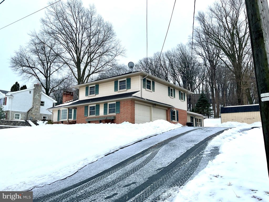 Photo of 3206 Bowman Road, LANCASTER, PA 17601 (MLS # PALA2085062)