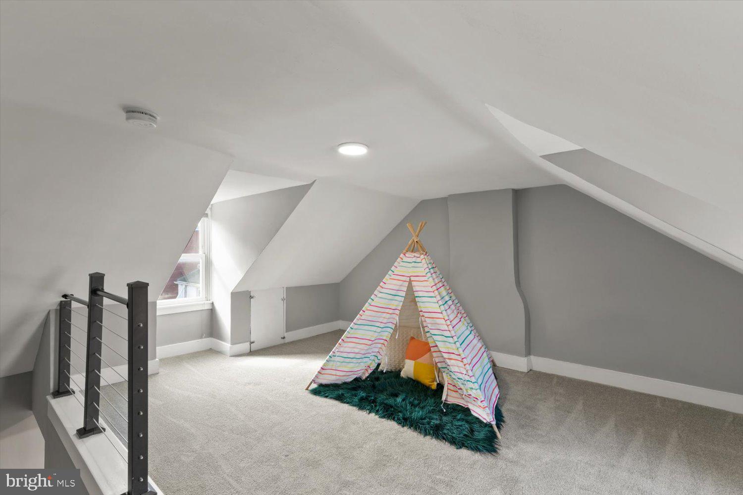 CABBAGE HILL - Residential