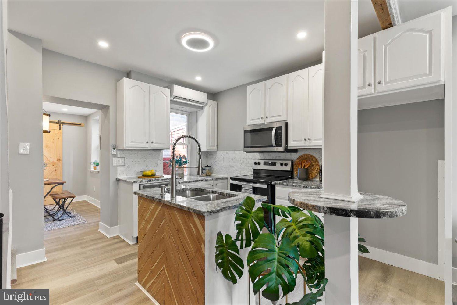 CABBAGE HILL - Residential