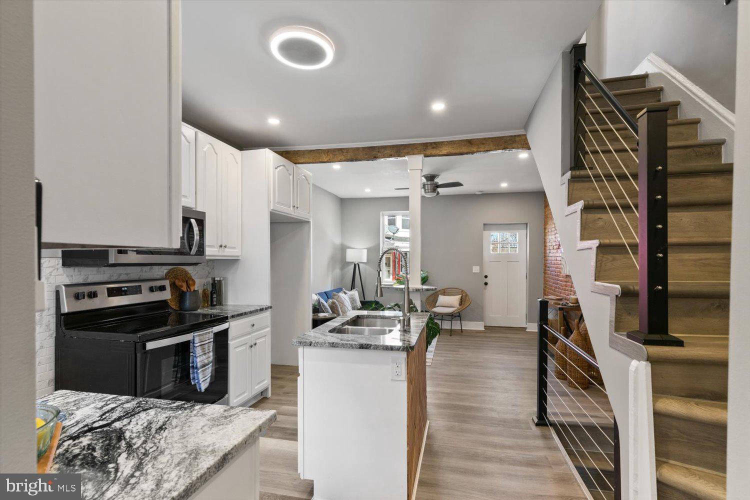 CABBAGE HILL - Residential