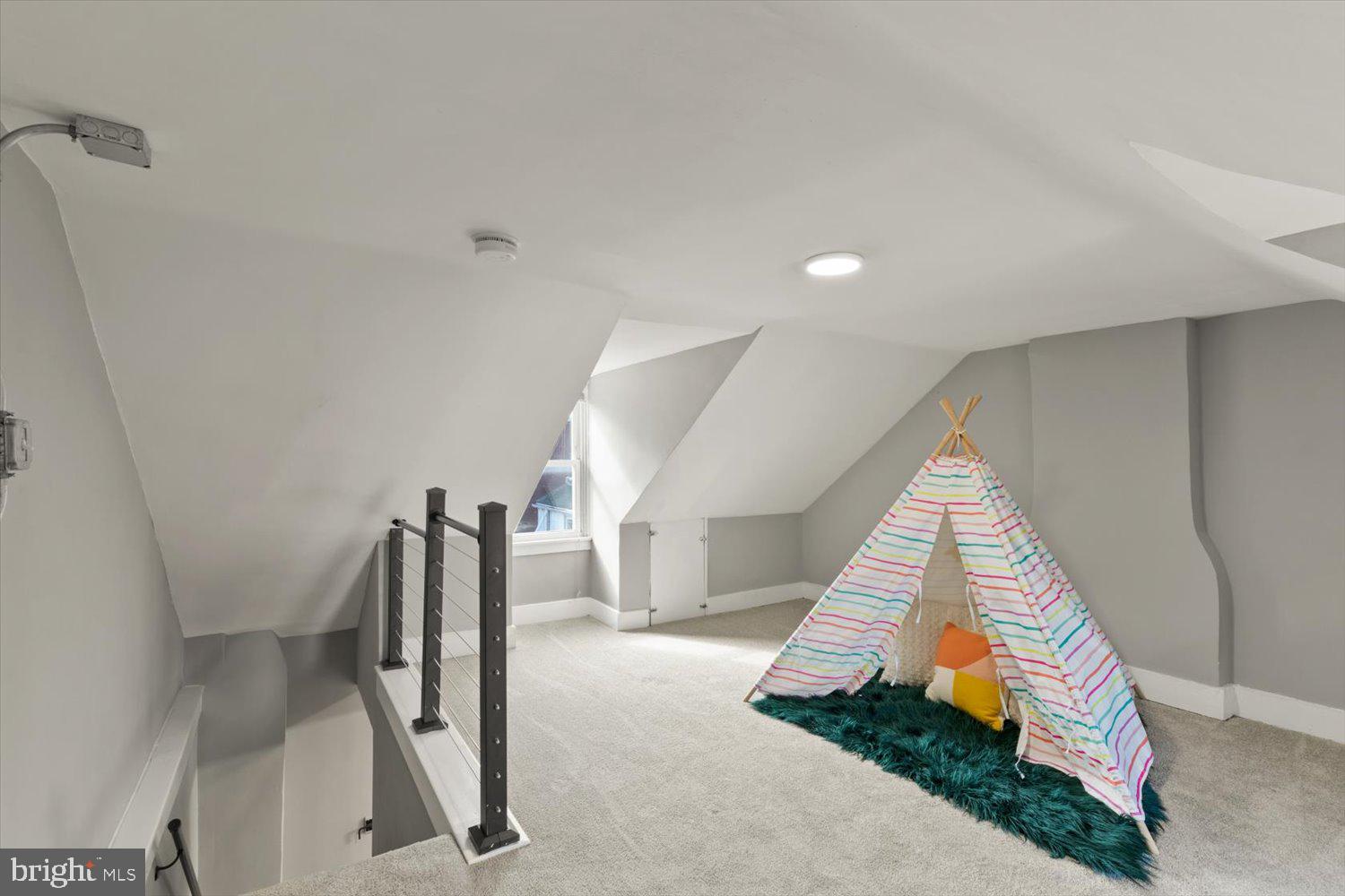 CABBAGE HILL - Residential