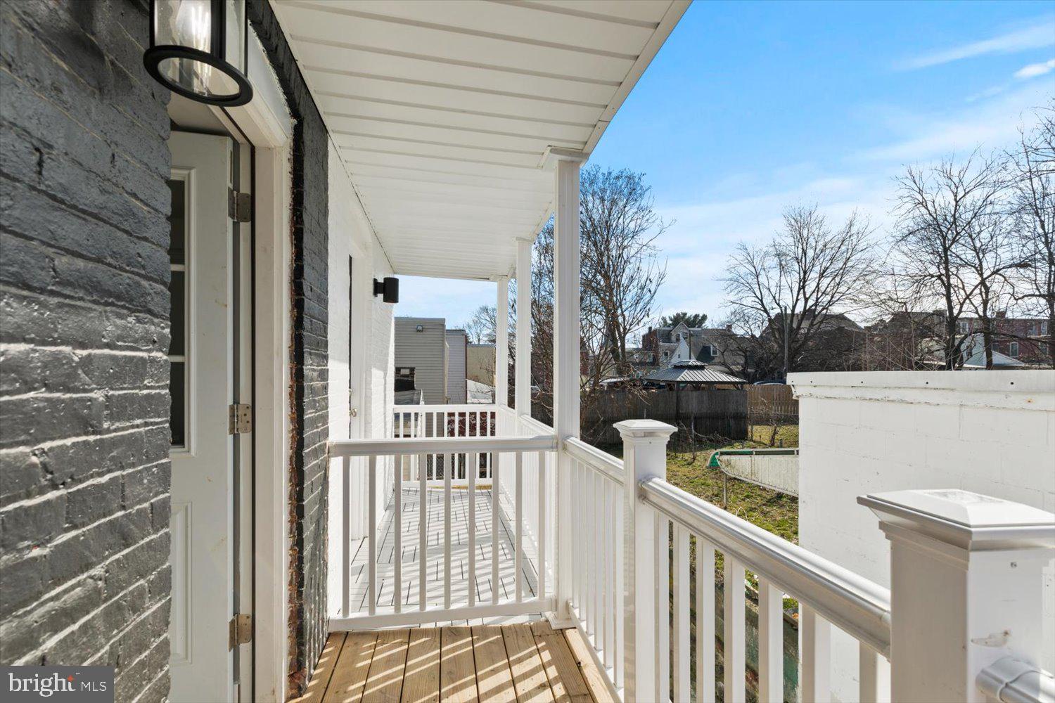 CABBAGE HILL - Residential