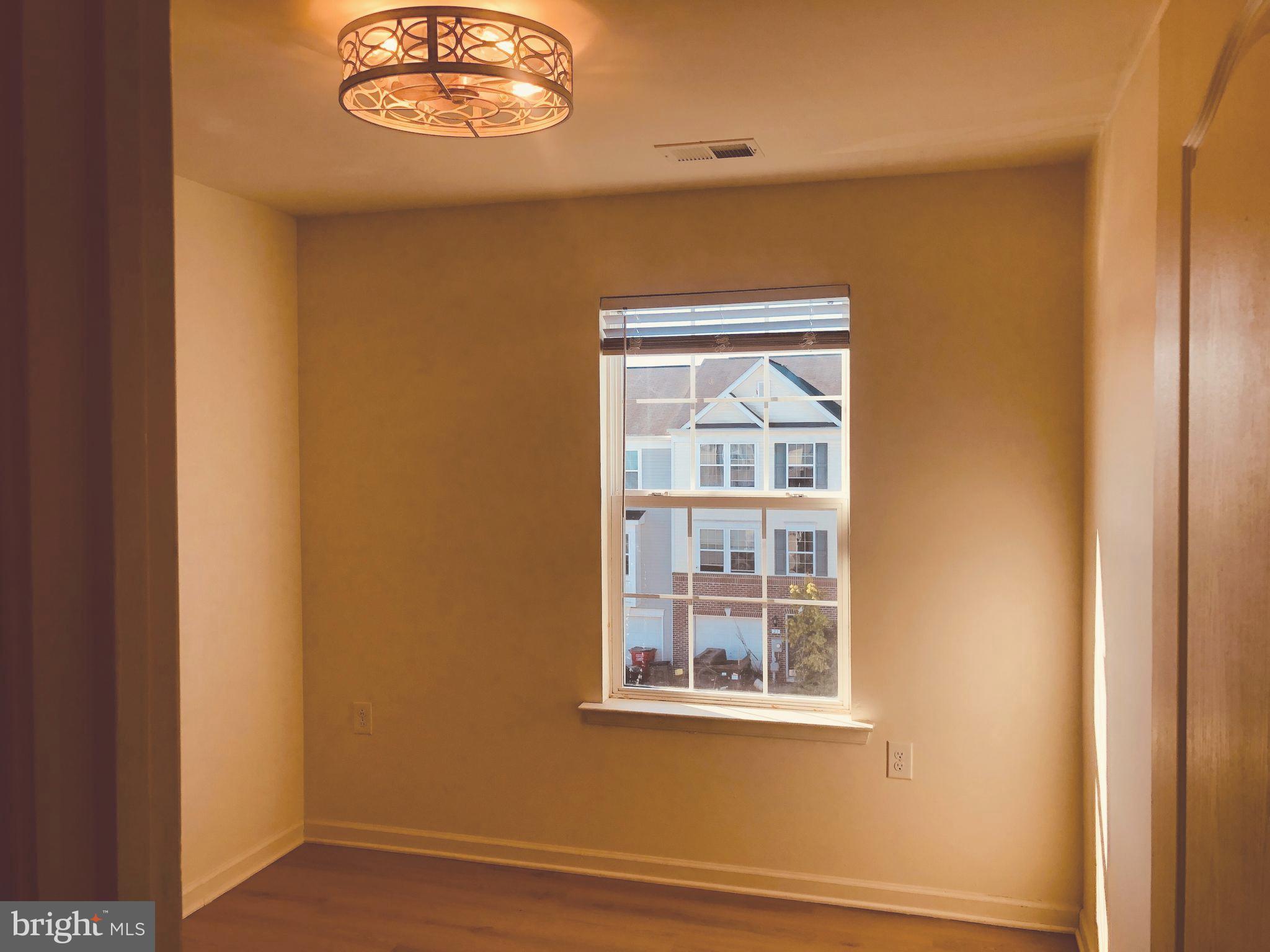 STONEBROOK VILLAGE - Residential Lease