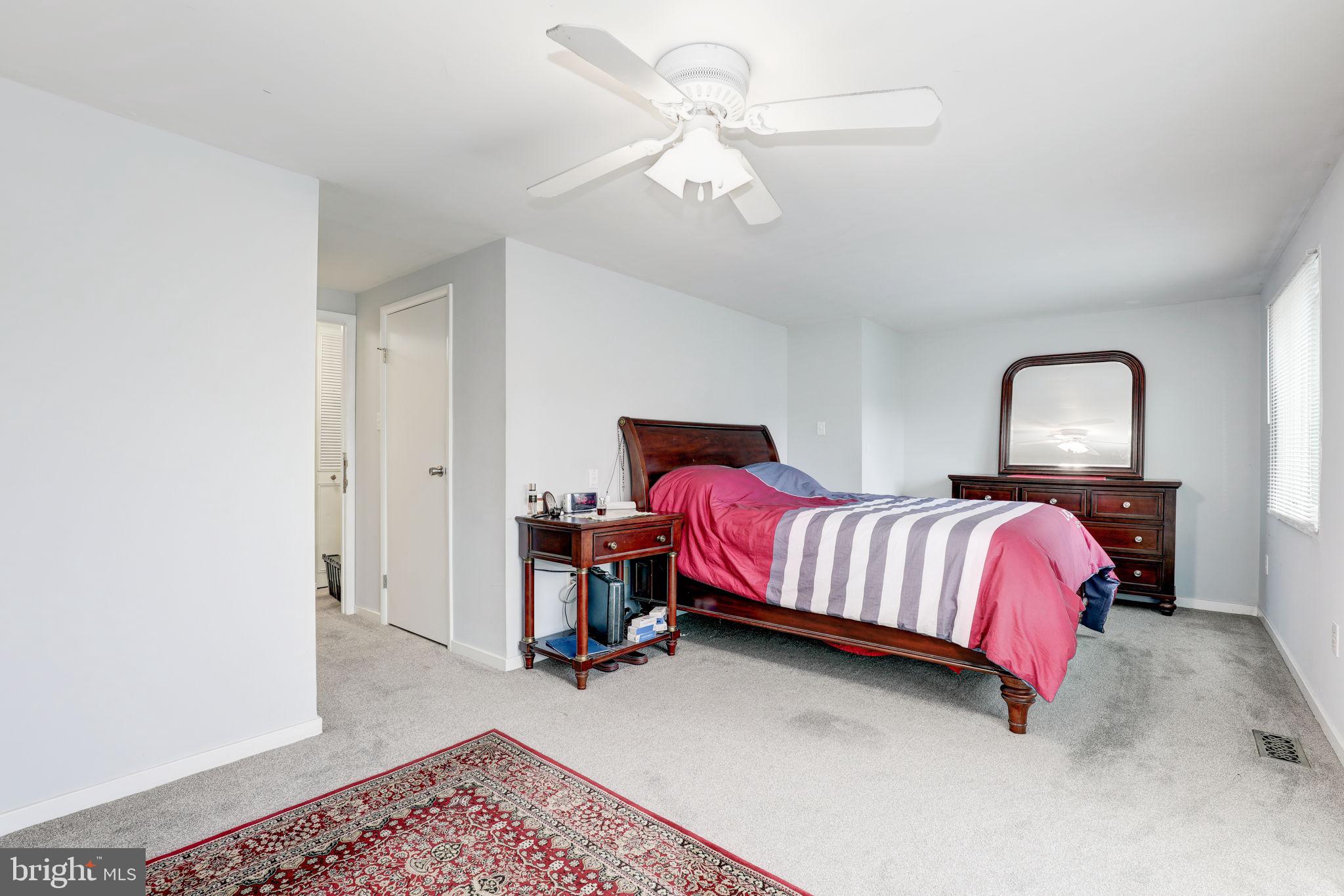 VILLAGE OF WILDE LAKE - Residential