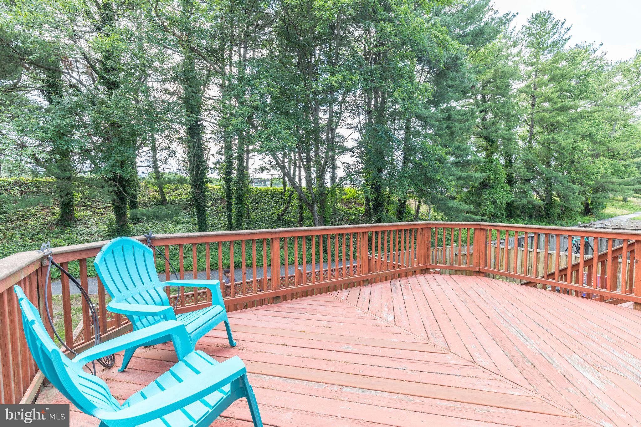 VILLAGE OF WILDE LAKE - Residential