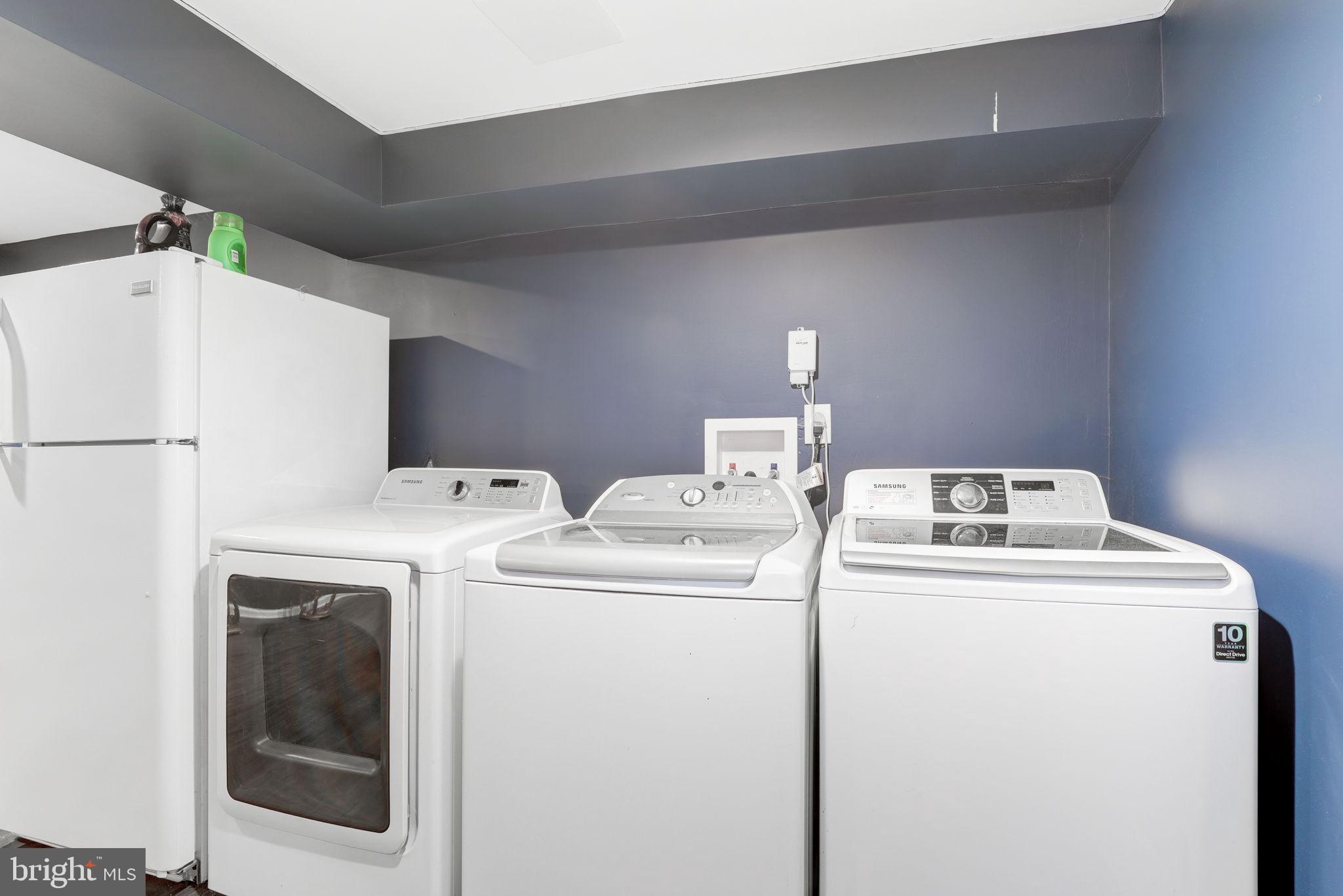 VILLAGE OF WILDE LAKE - Residential