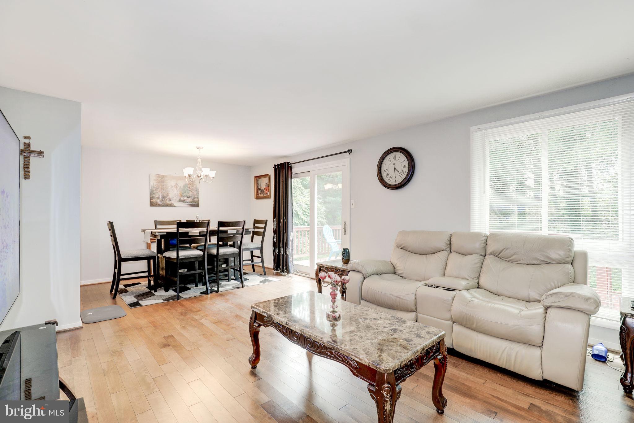 VILLAGE OF WILDE LAKE - Residential