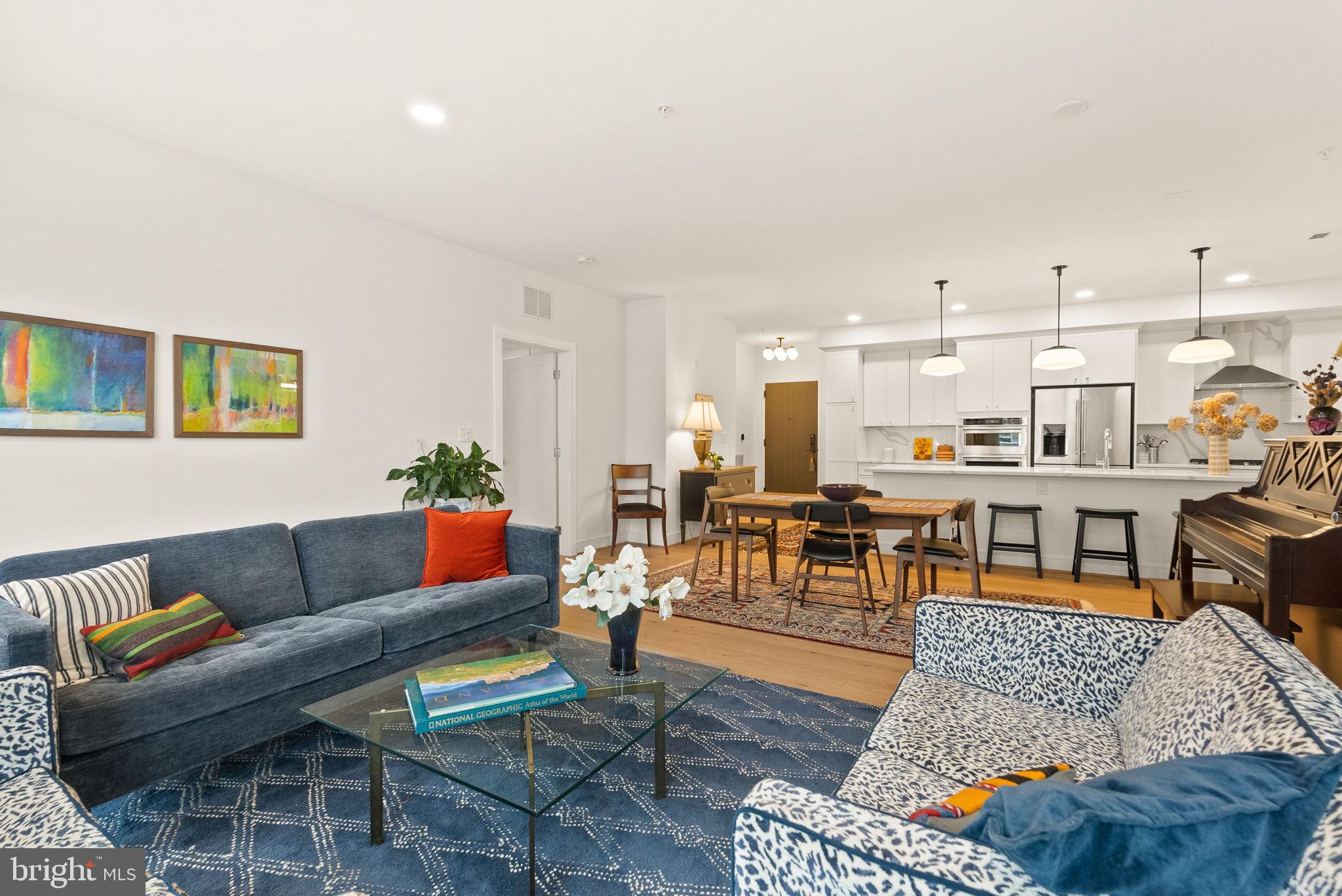 OLD TOWN NORTH - Residential