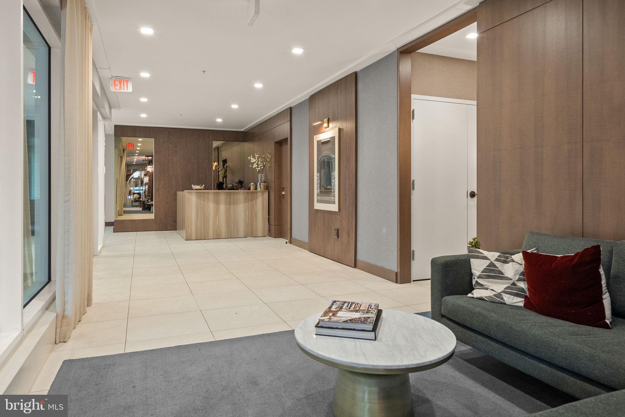 OLD TOWN NORTH - Residential