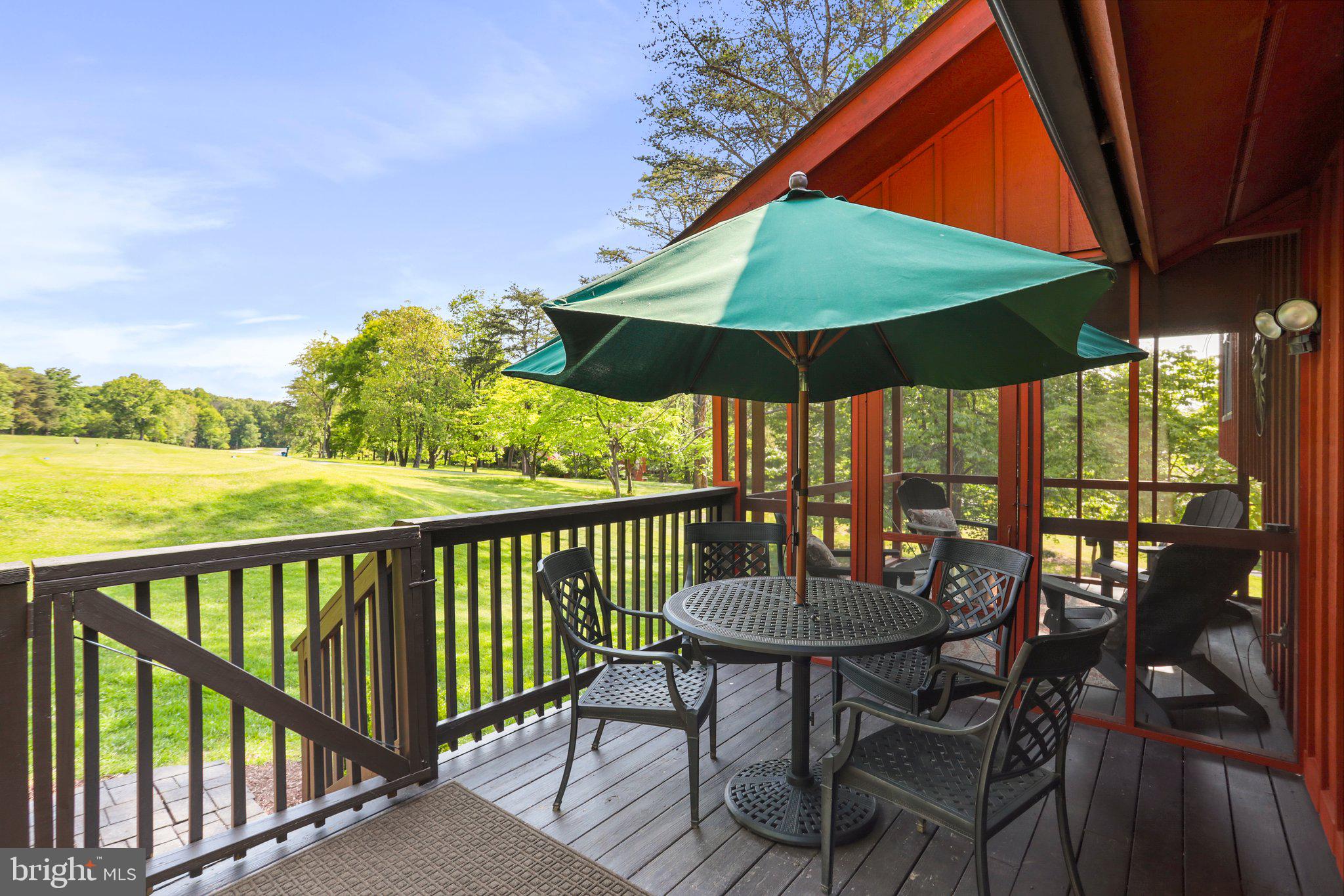 THE WOODS - Residential