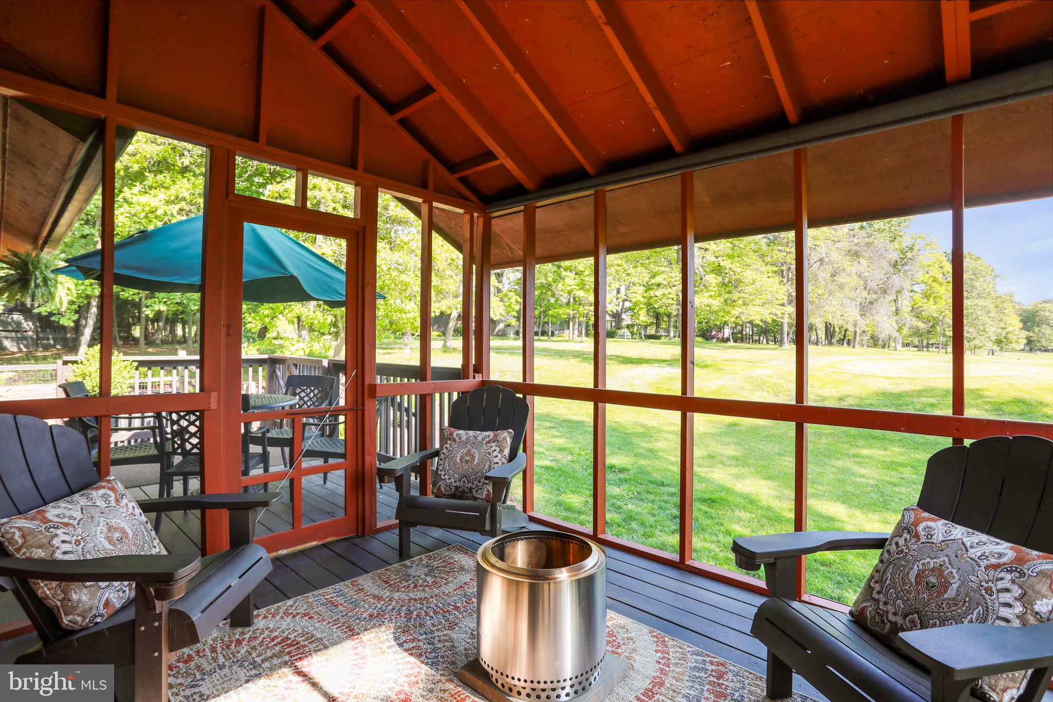 THE WOODS - Residential