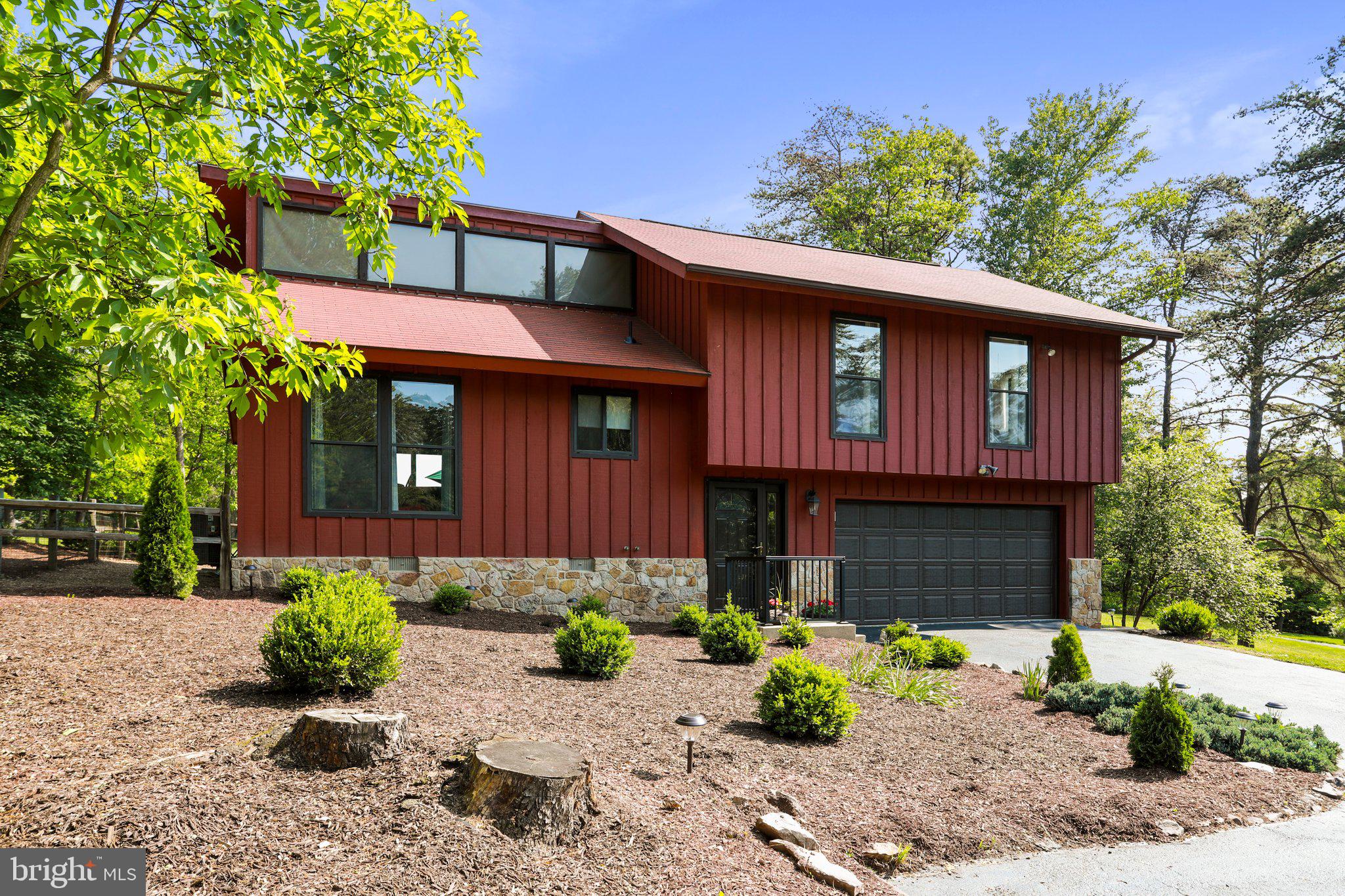 THE WOODS - Residential