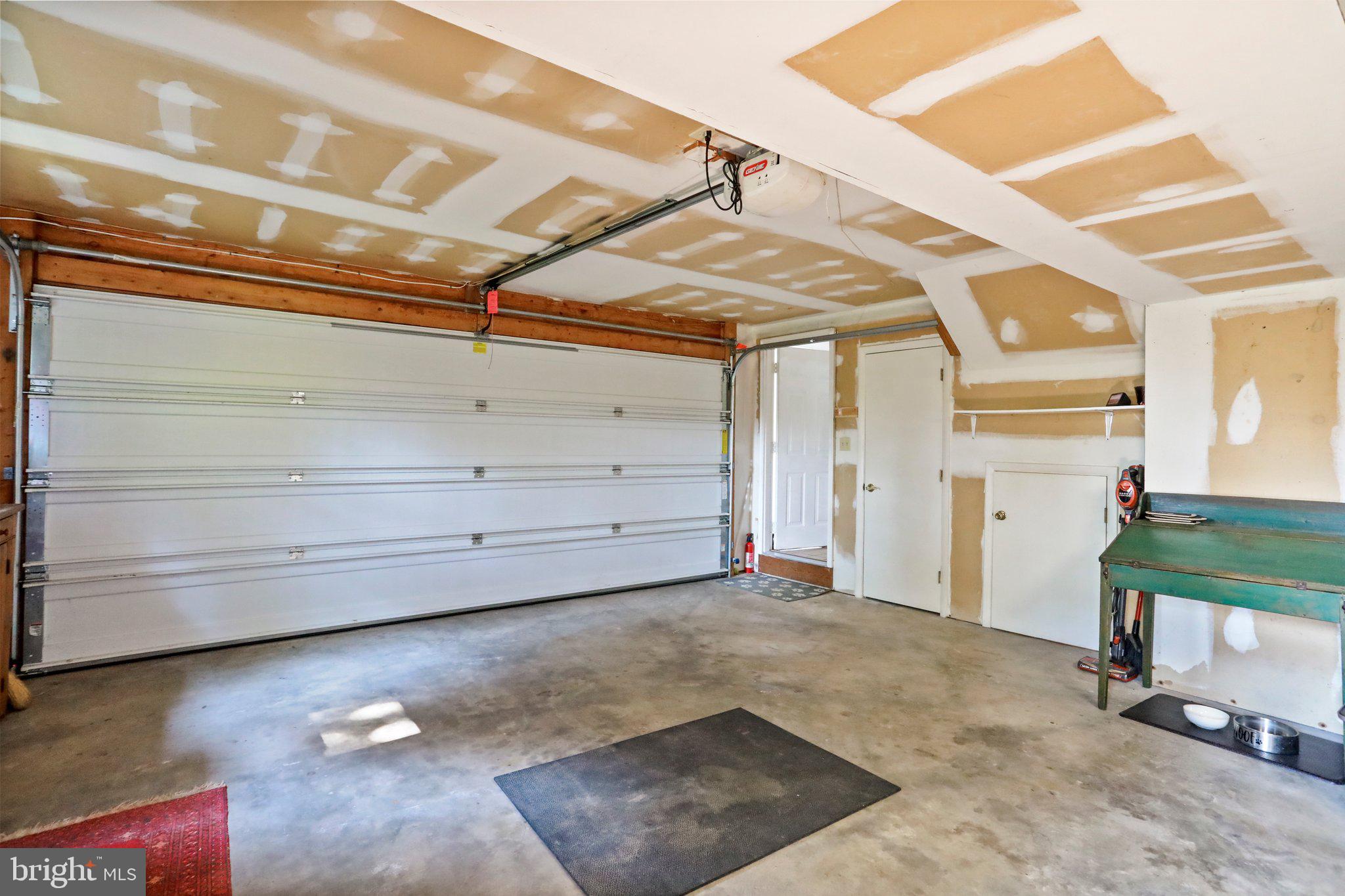 THE WOODS - Residential