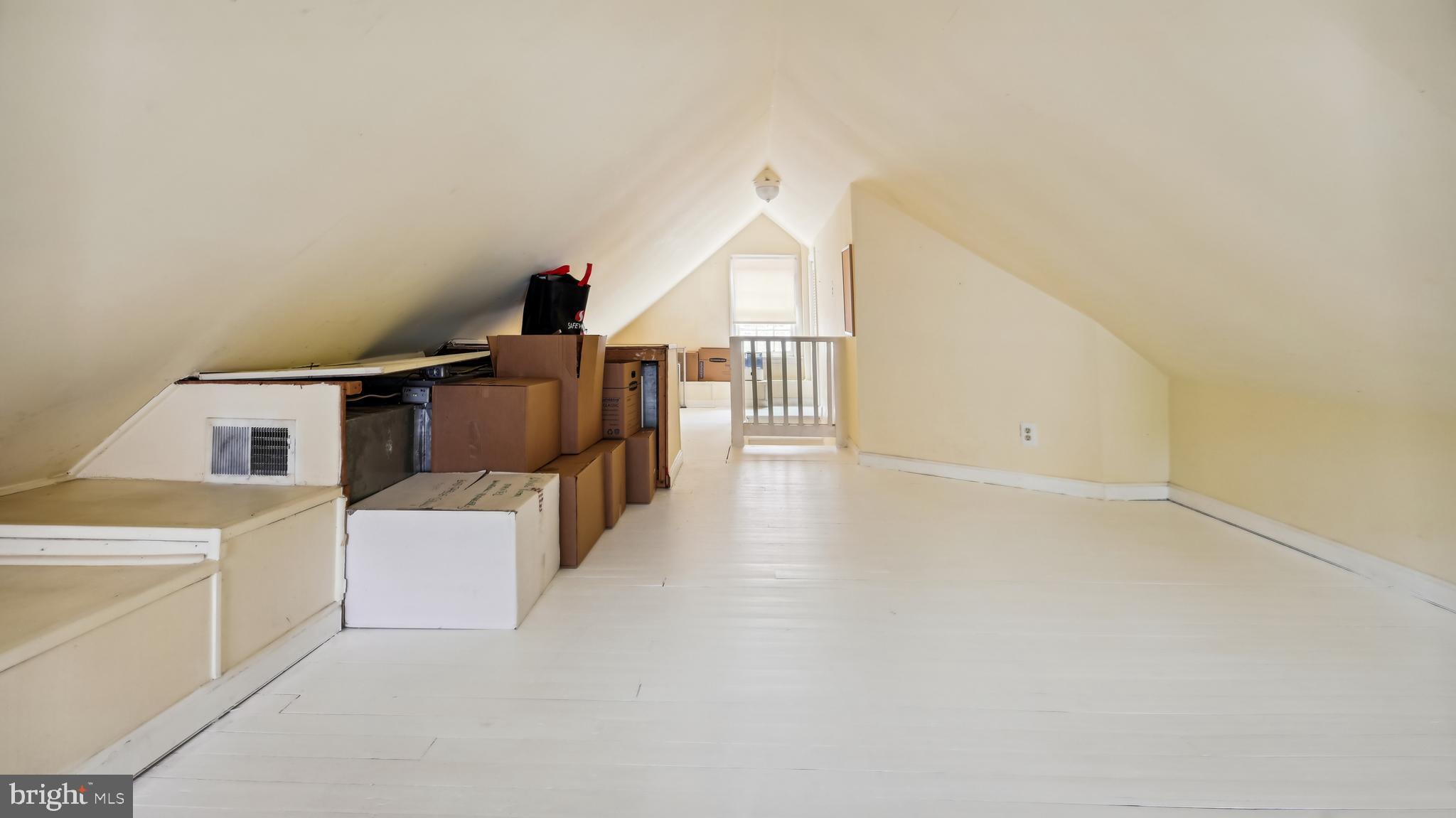 CHEVY CHASE - Residential