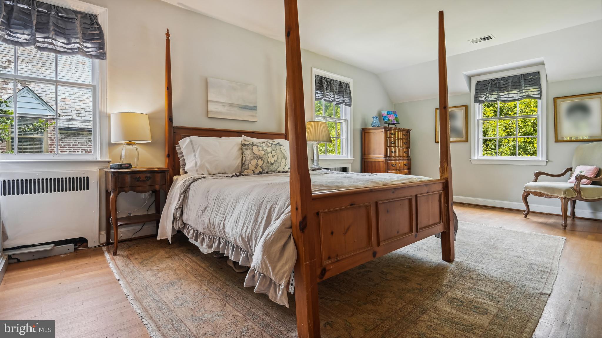 CHEVY CHASE - Residential