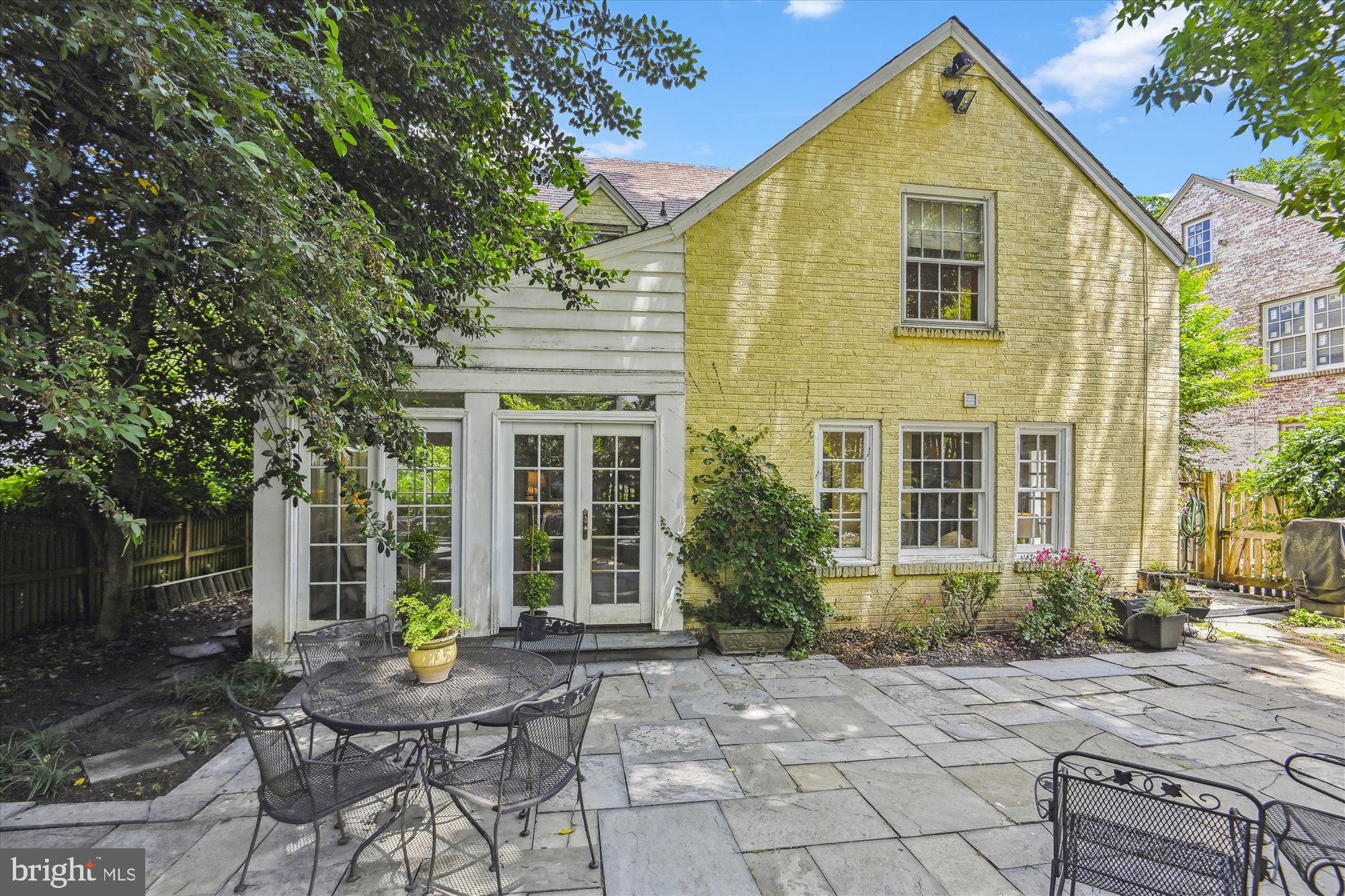 CHEVY CHASE - Residential