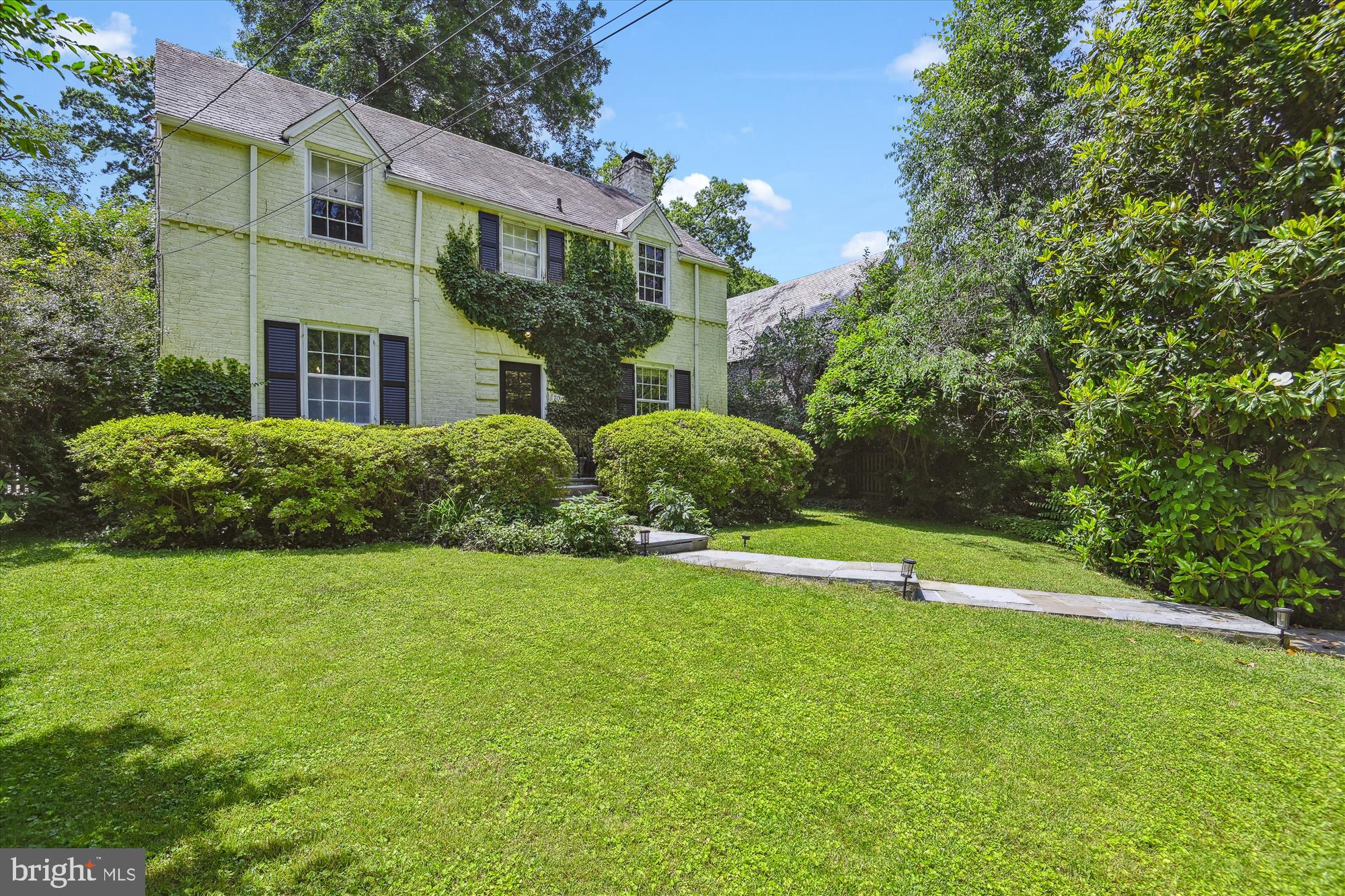 CHEVY CHASE - Residential